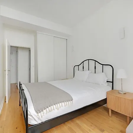 La De Chatelet * Parijs