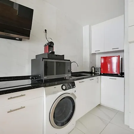 La De Chatelet Apartman *